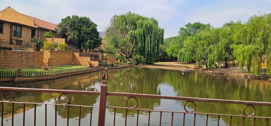 3 Bedroom Property for Sale in Safari Gardens North West